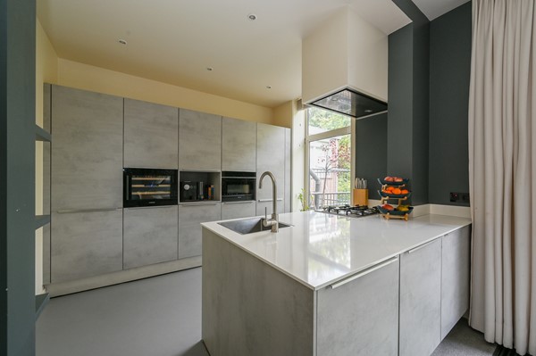 Medium property photo - Laan van Meerdervoort 39A, 2517 AD The Hague
